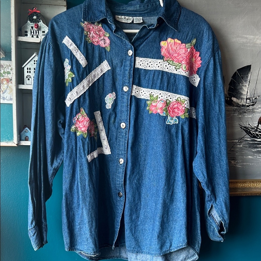 Vintage Denim Button Up Shirt with Floral Embroidery | Size L-XL